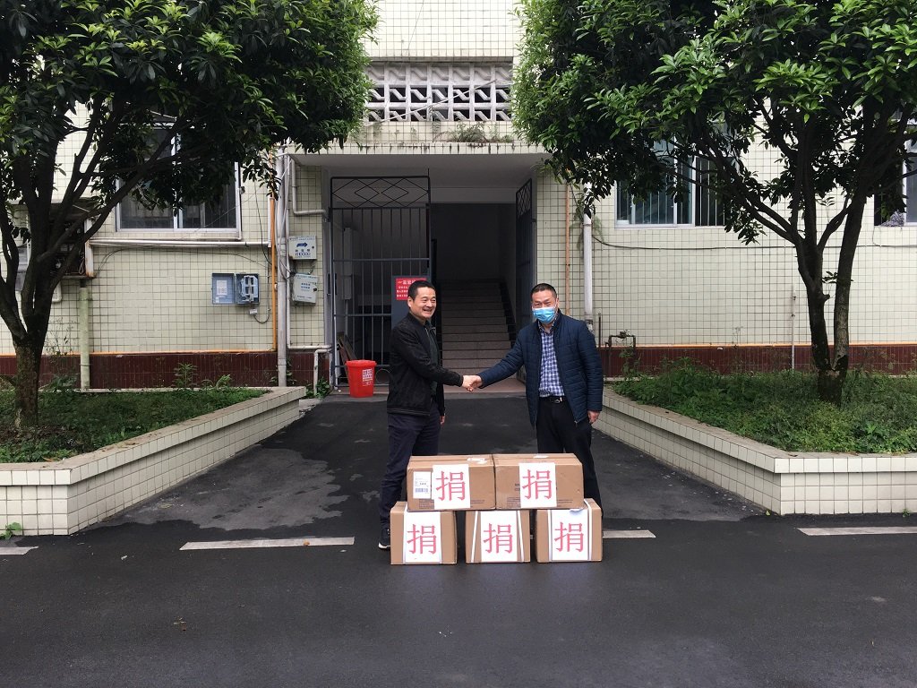 乐动(中国）福利入口上下众志成城抗击
